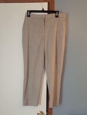 🎈 H & M Classic Beige Straight-Leg Dress Pants Size 8